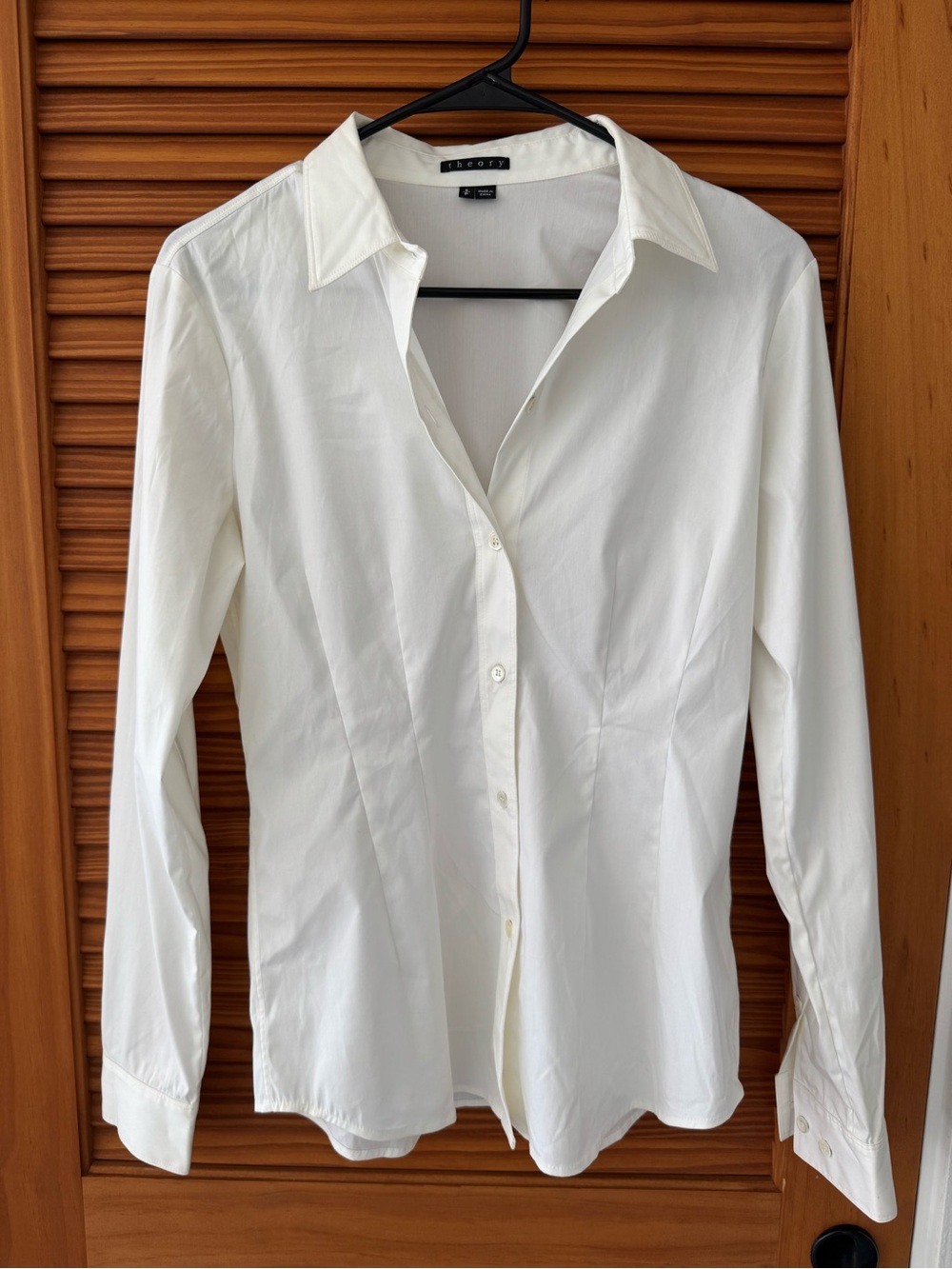 THEORY Classic White Button-Up Shirt